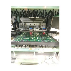 Programación automatizada de firmware para microcontroladores por lotes